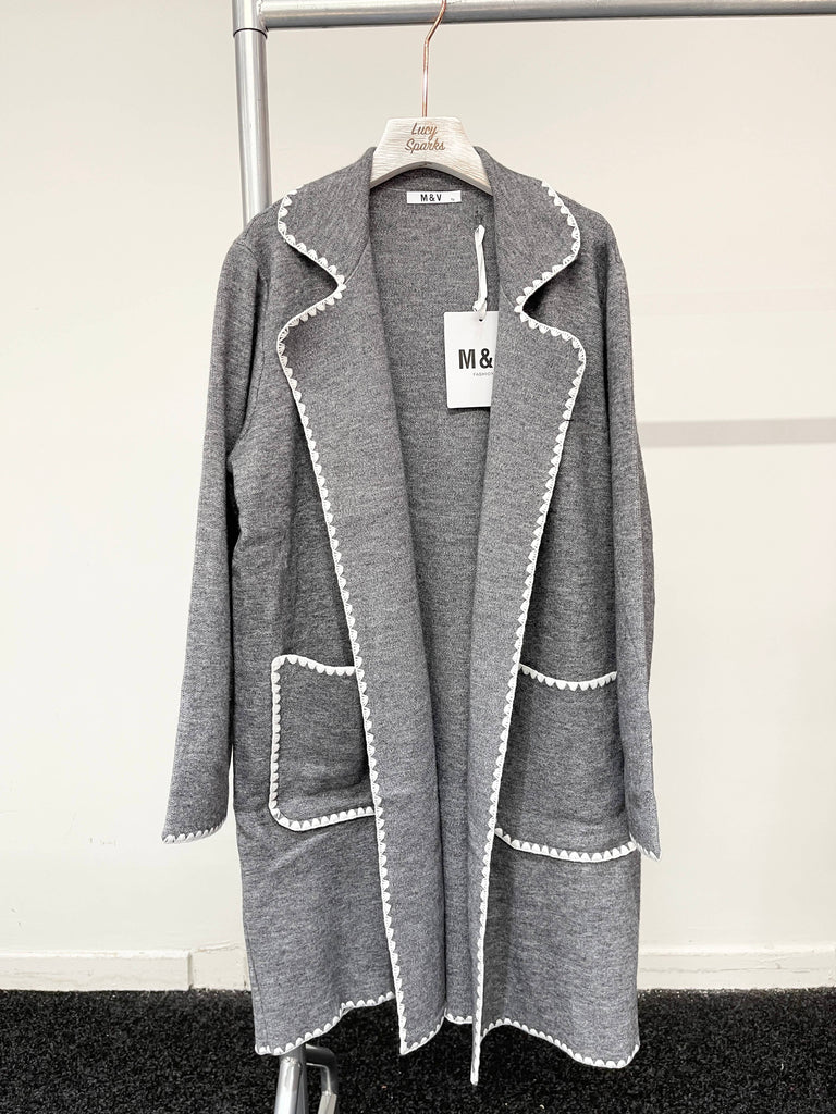 HEAVY PREMIUM KNIT COAT WITH POCKETS AND TEETH EDGING DESIGN: GRAY