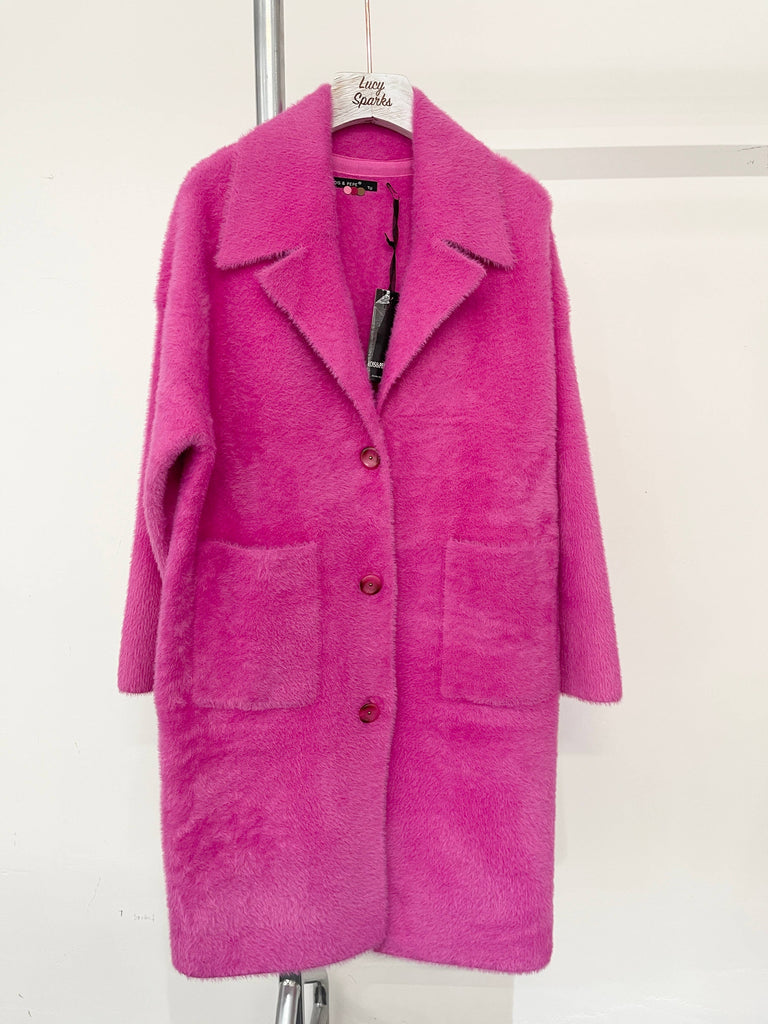 PREMIUM QUALITY FLUFFY SOFT COAT WITH POCKETS AND BUTTONS: PINK