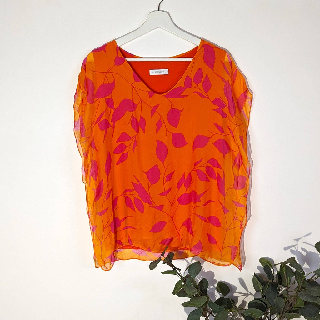 BOXY SILK TOP WITH CONTRAST DIGITAL LEAF PRINT