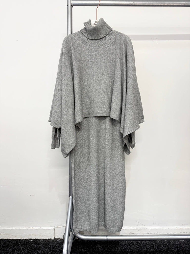 PREMIUM DESIGN - SOFT LUXURY KNIT 2 PIECE DRESS ANGORA YARN: GREY