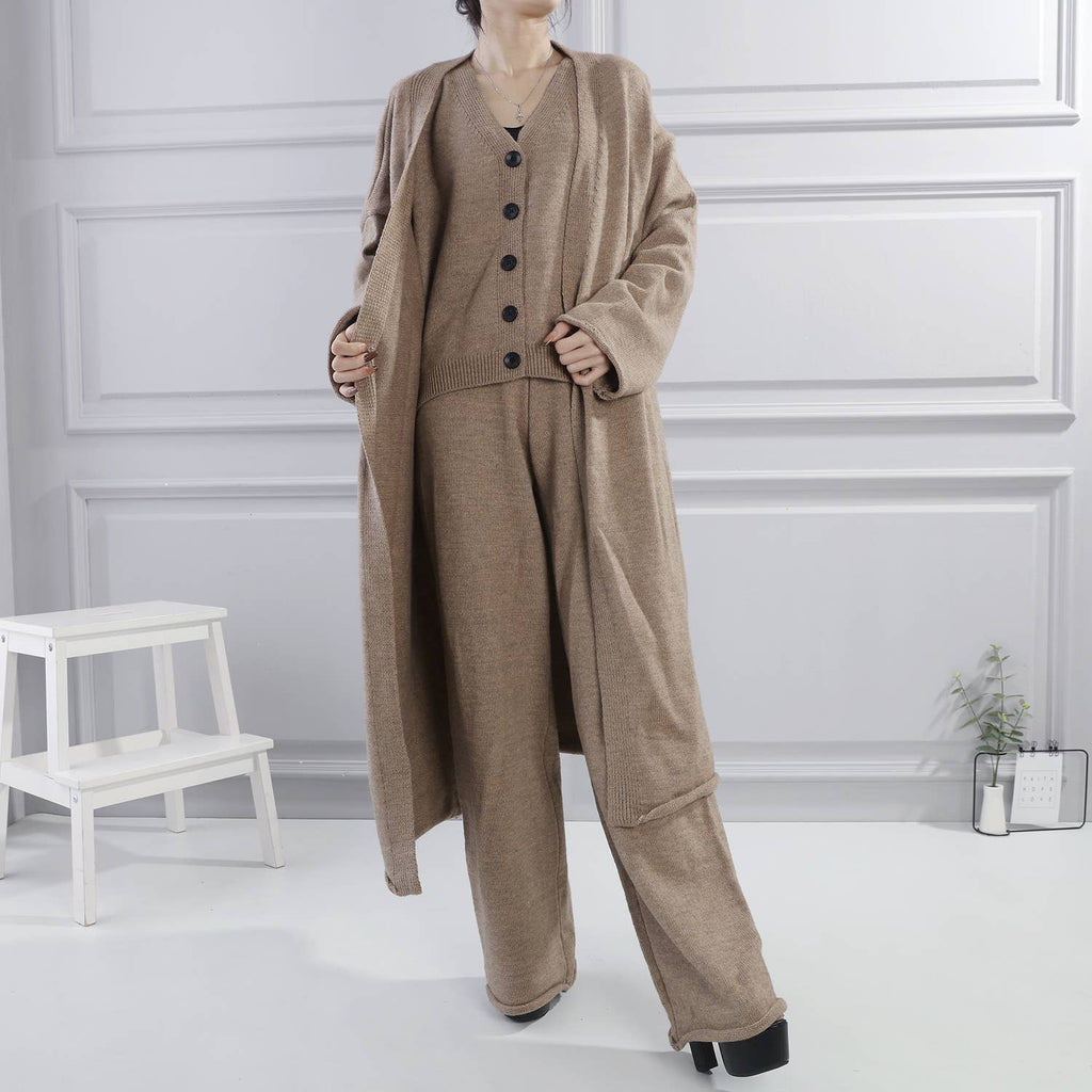 THREE PIECES CASHMERE MIX MATCHING SET: TAUPE