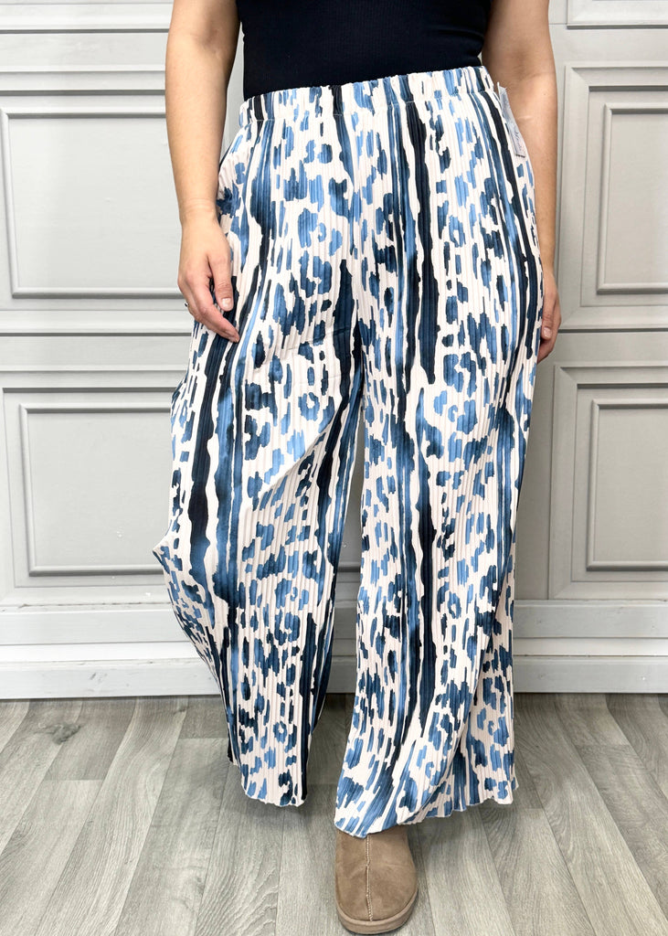 MULTI PRINT SUPER STRETCHY PLEATED PANTS : ROYAL BLUE & WHITE