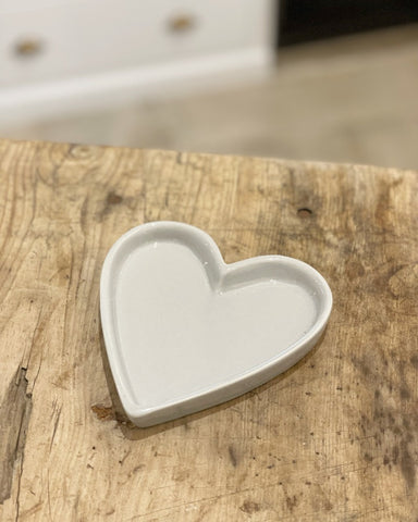 GREY CERAMIC HEART TRINKET DISH 12CM